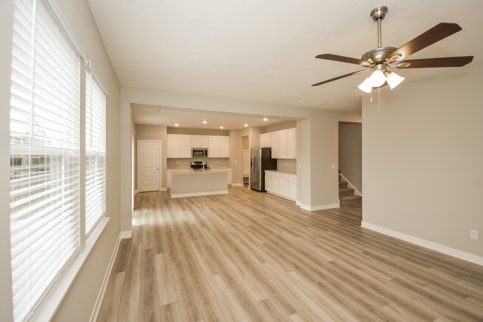 9174 Larson Drive Pendleton, IN 46064 - Photo 4 of 17