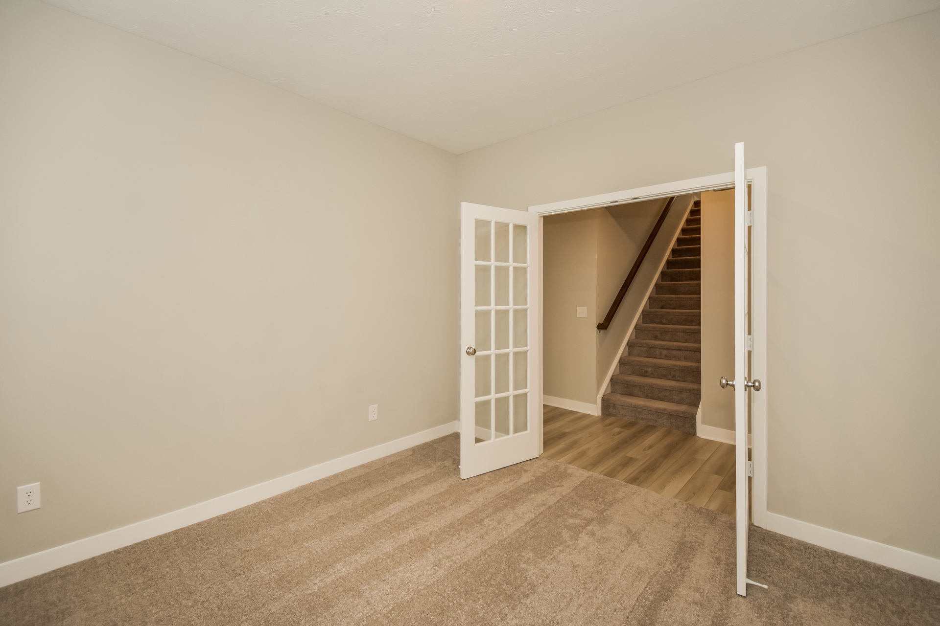 9174 Larson Drive Pendleton, IN 46064 - Photo 7 of 17