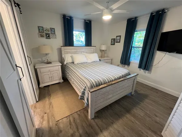 $949,999 | 4620 7th Avenue West, Bradenton, FL 34209