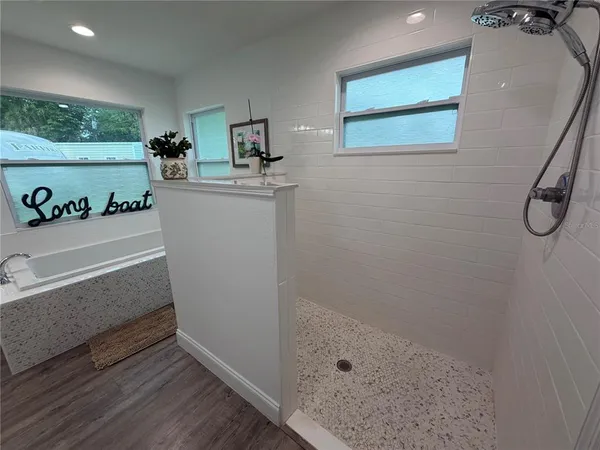 $949,999 | 4620 7th Avenue West, Bradenton, FL 34209