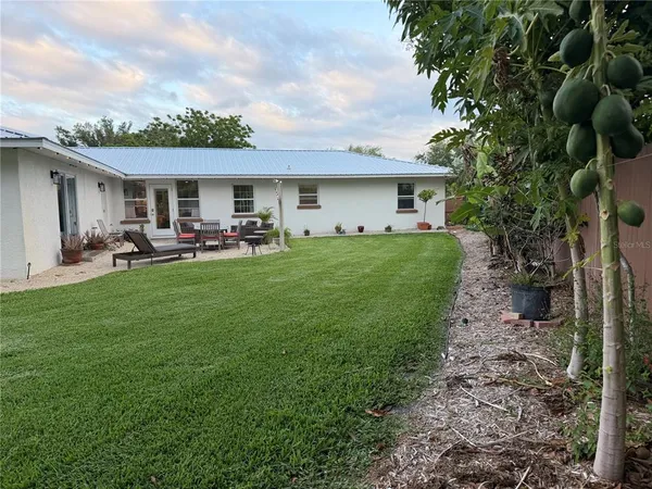 $949,999 | 4620 7th Avenue West, Bradenton, FL 34209