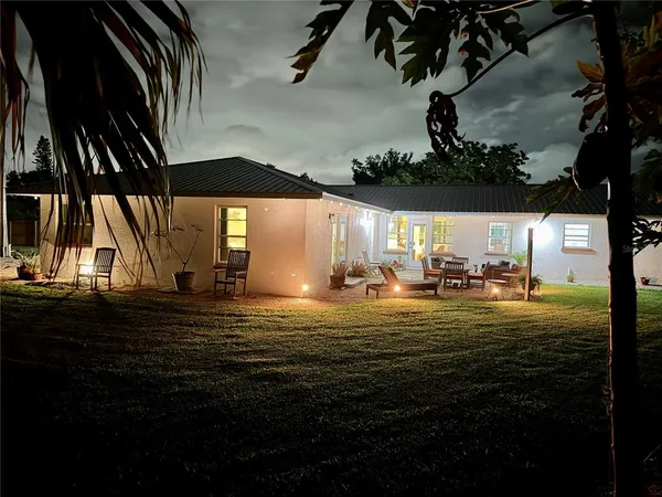 $949,999 | 4620 7th Avenue West, Bradenton, FL 34209