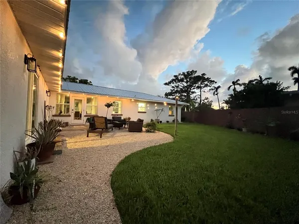 $949,999 | 4620 7th Avenue West, Bradenton, FL 34209