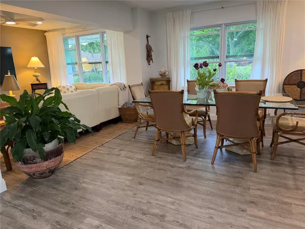 $949,999 | 4620 7th Avenue West, Bradenton, FL 34209