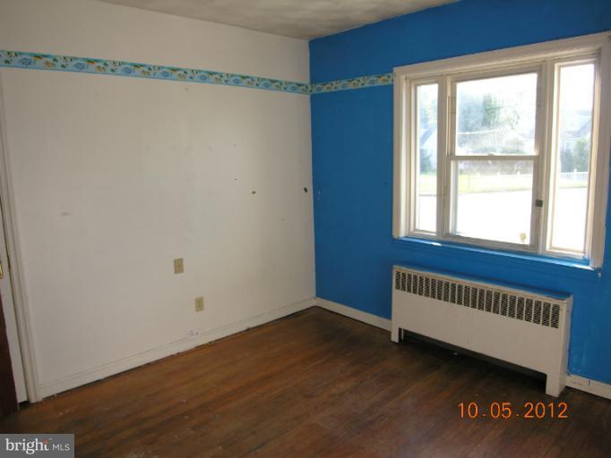 7704 Trappe Road Dundalk, MD 21222 - Photo 8 of 14 Front Bedroom
