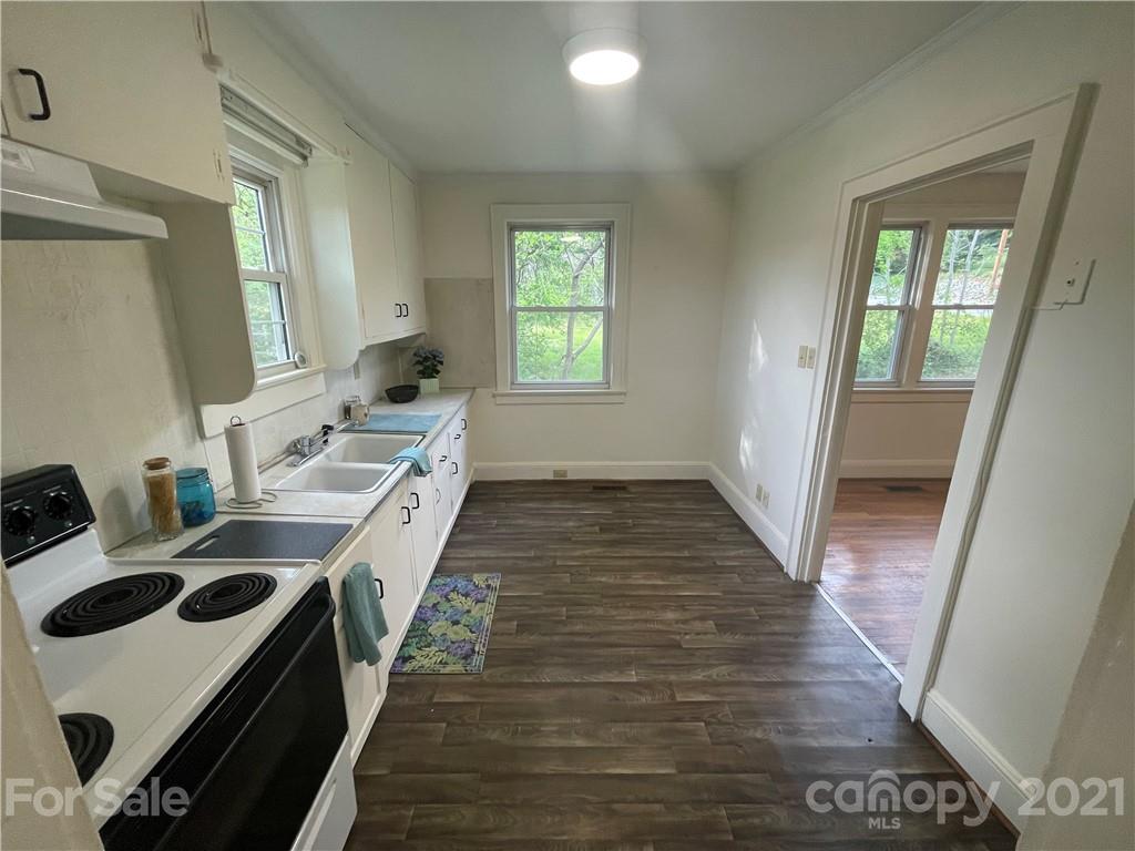 401 Ridge Street Northwest Lenoir, NC 28645 - Photo 16 of 18 Gallery Image 16