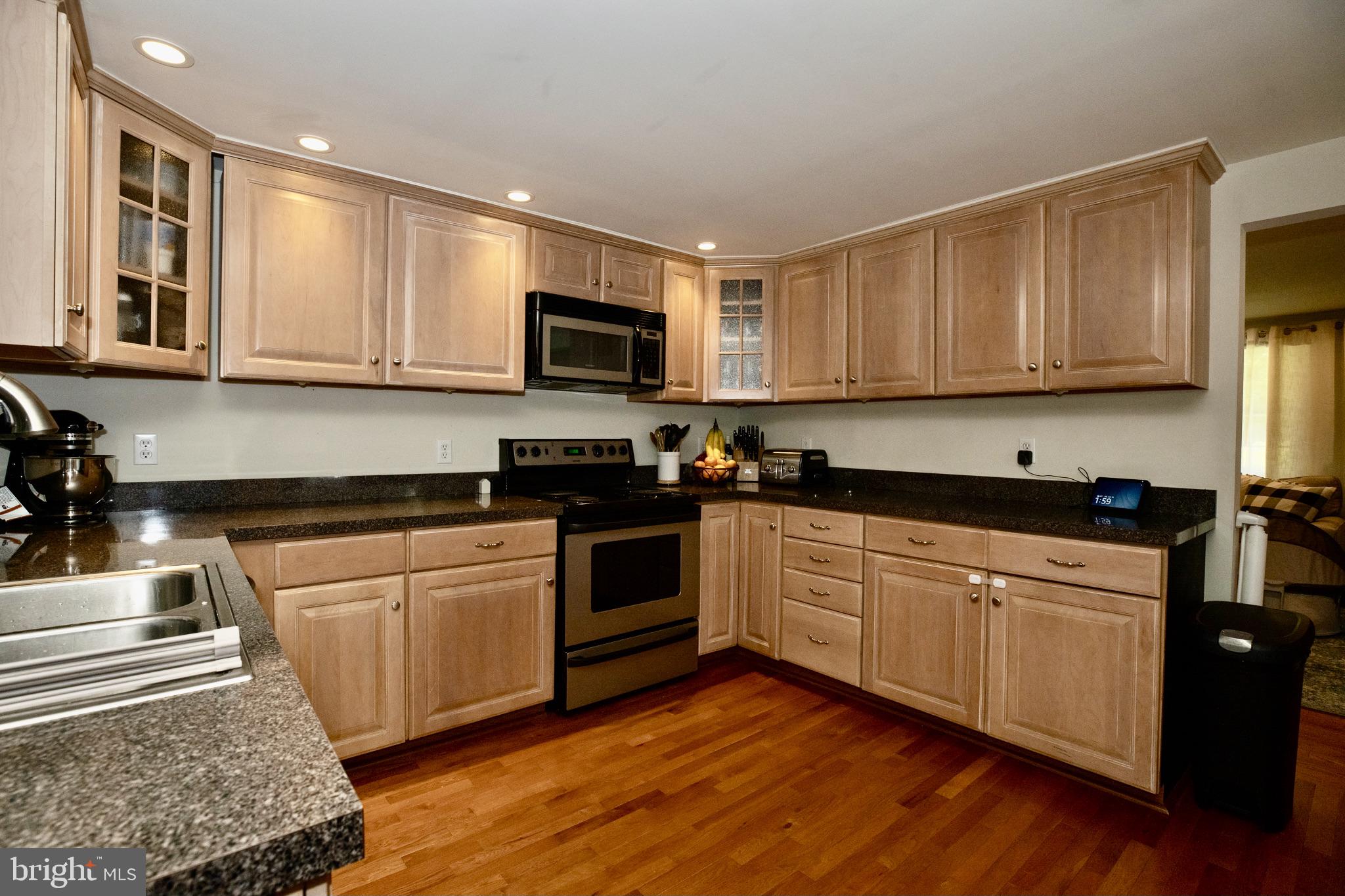 1016 Jacksonville Road Warminster, PA 18974 - Photo 8 of 42 Gallery Image 8