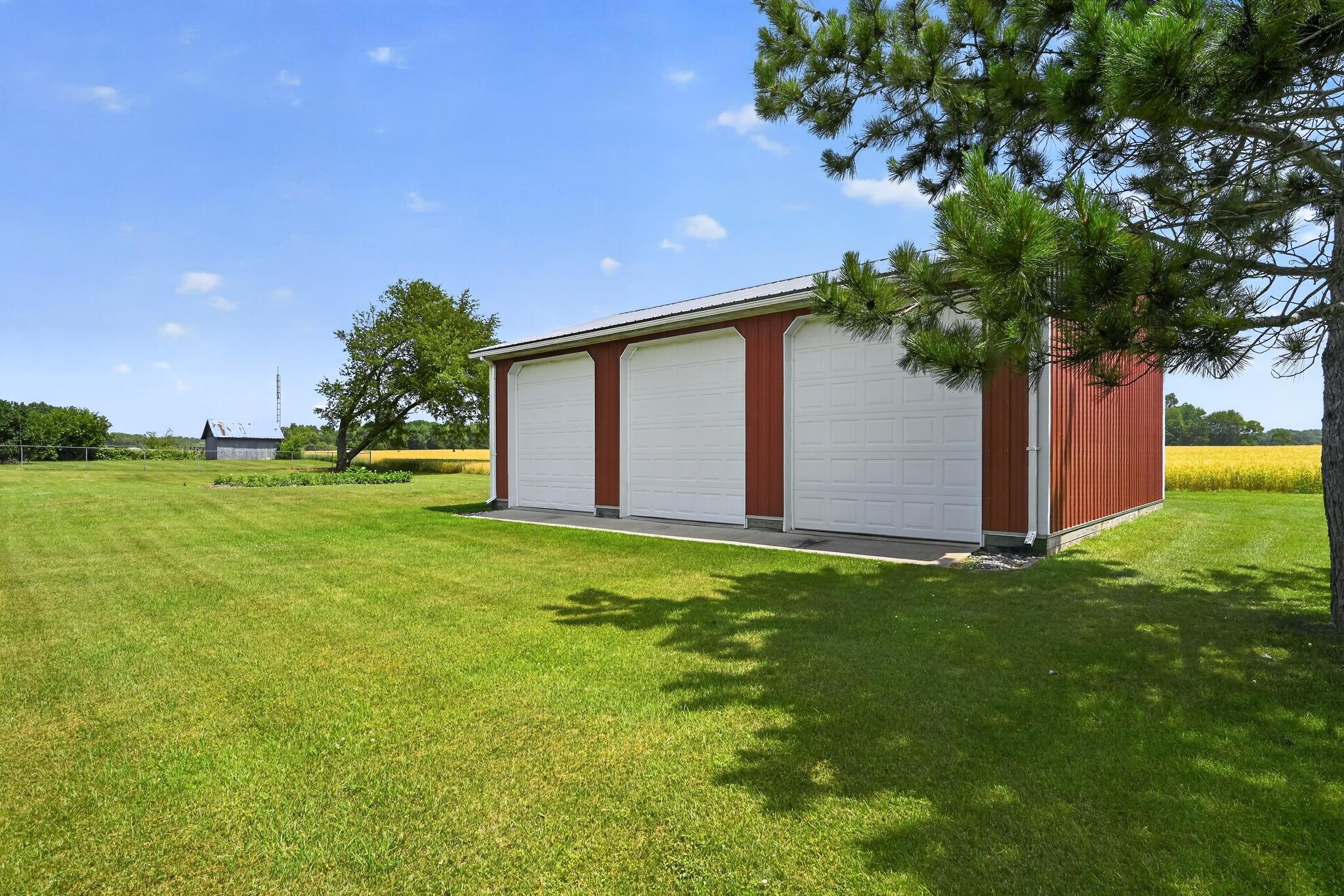 1253 Waldron Road South Crystal, MI 48818 - Photo 12 of 37 26_1253_Waldron_Rd_S-P-10
