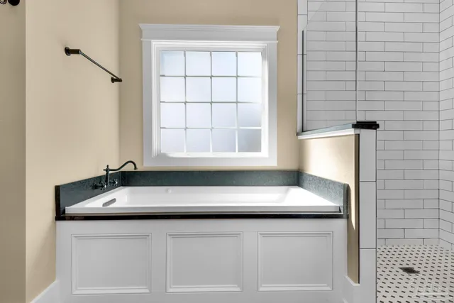 a view of an entrance of the house