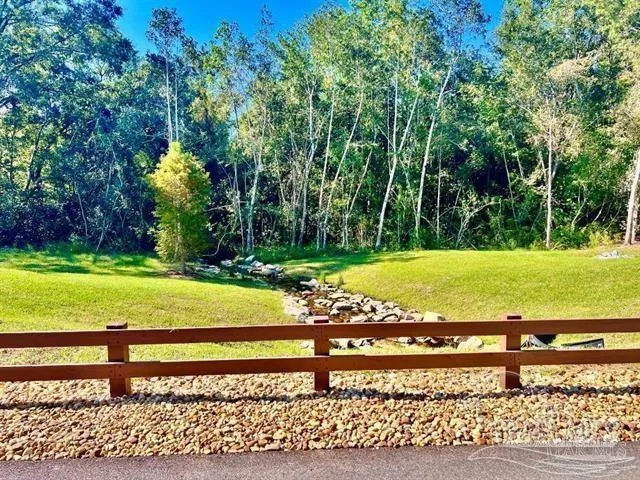 $989,899 | 3526 Creekdown Lane, Milton, FL 32570