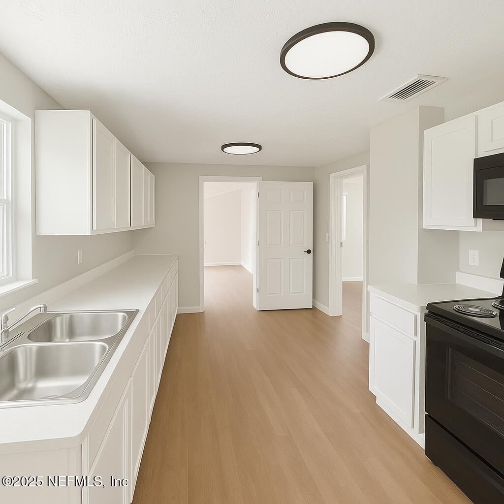 1109 Lake Shore Boulevard, Unit A Jacksonville, FL 32205 - Photo 8 of 17 ChatGPT Image May 12, 2025, 11_53_14 PM