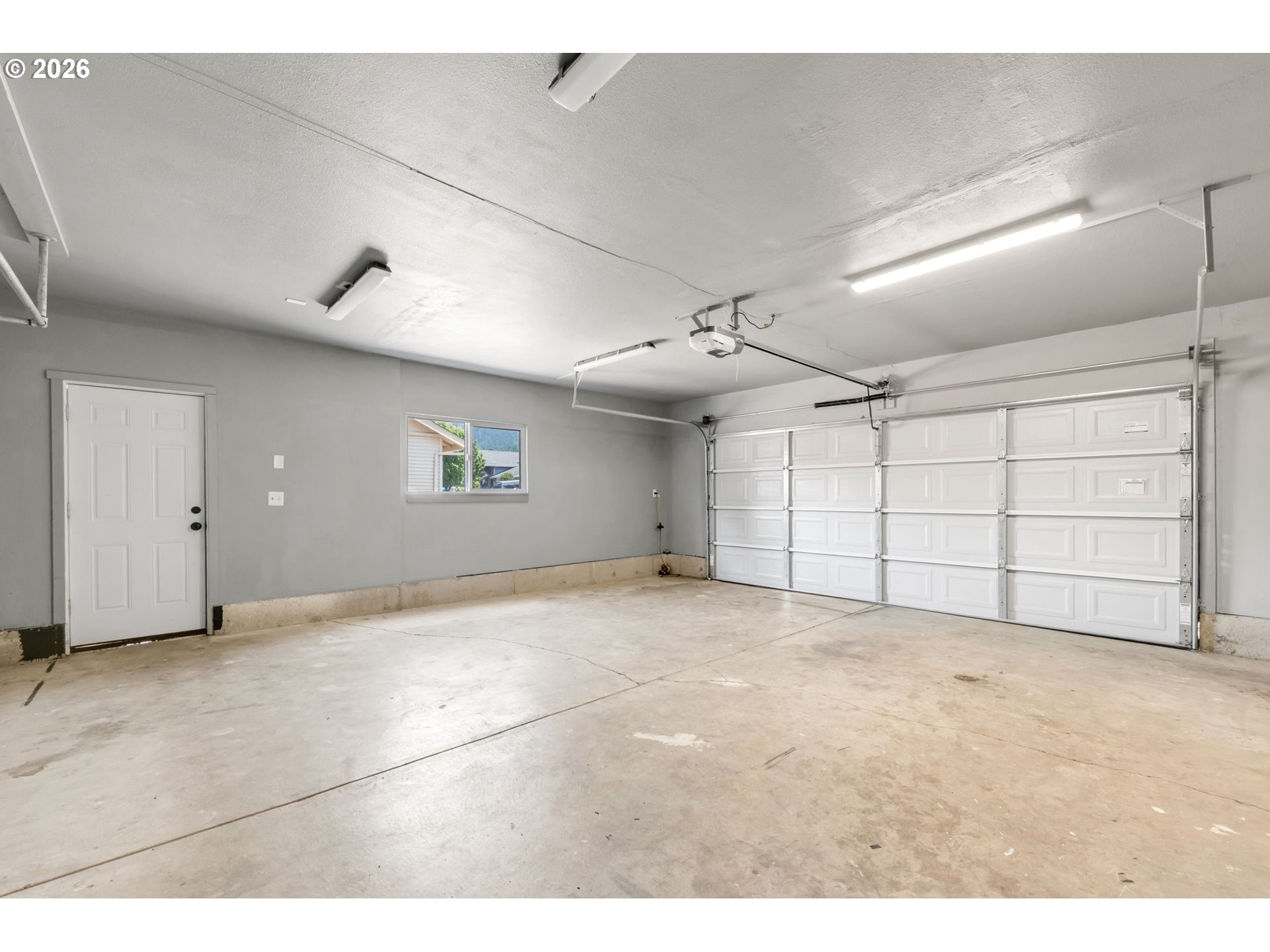 7118 C Street Springfield, OR 97478 - Photo 42 of 47