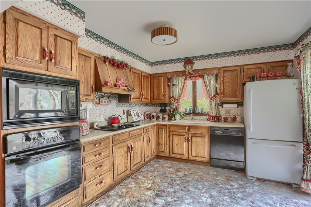 190 Jamisonville Road Butler, PA 16001 - Photo 6 of 20