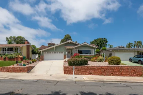 $1,999,000 | 1726 Archer Street, San Diego, CA 92109