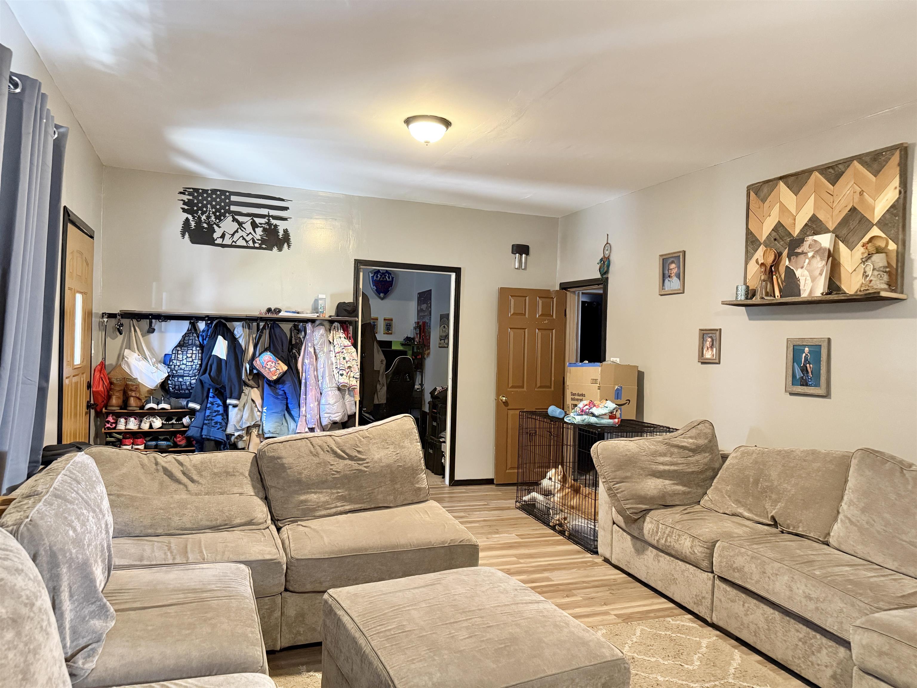 313 Agate Street Kemmerer, WY 83101 - Photo 5 of 29