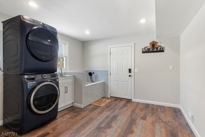 3 Armstrong Drive Oak Ridge, NJ 07438 - Photo 37 of 45