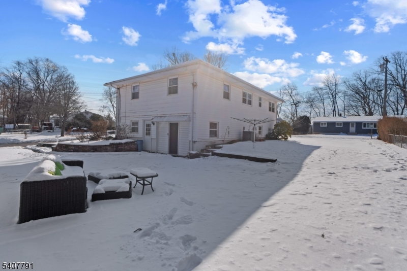 3 Armstrong Drive Oak Ridge, NJ 07438 - Photo 40 of 45