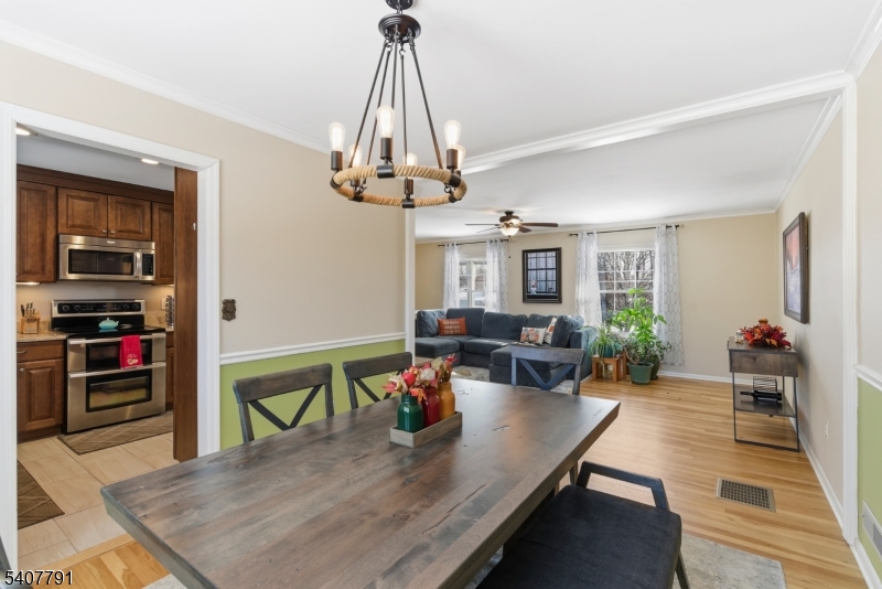 3 Armstrong Drive Oak Ridge, NJ 07438 - Photo 9 of 45