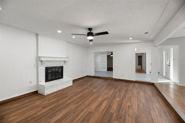 $2,350 | 5603 Fireside Drive, Arlington, TX 76016