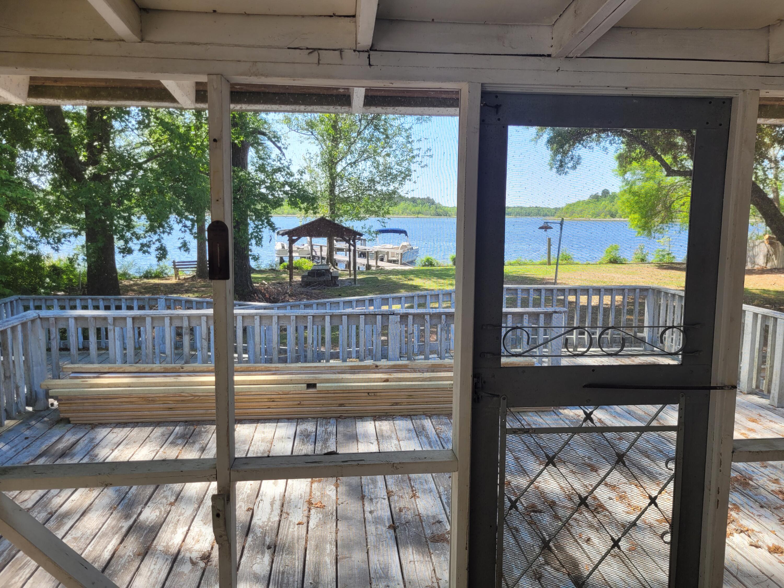 1345 Holland Road Summerton, SC 29148 - Photo 38 of 57