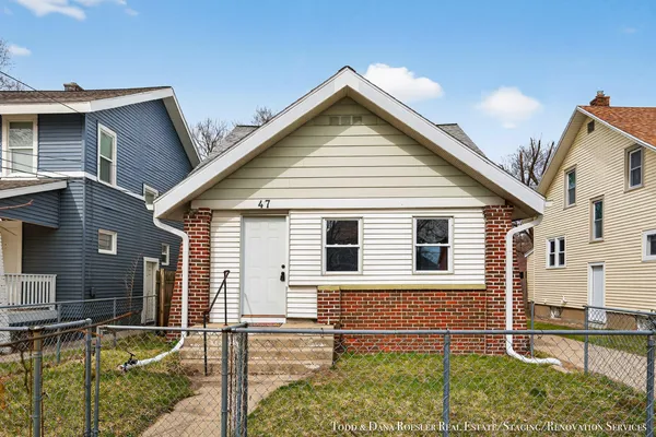 $225,000 | 47 Banner Street Southwest, Grand Rapids, MI 49507