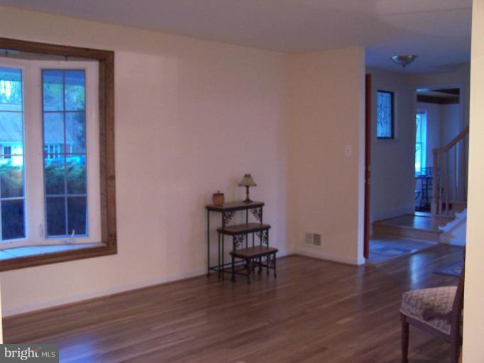 8608 Clydesdale Road Springfield, VA 22151 - Photo 7 of 7 Living Room #2