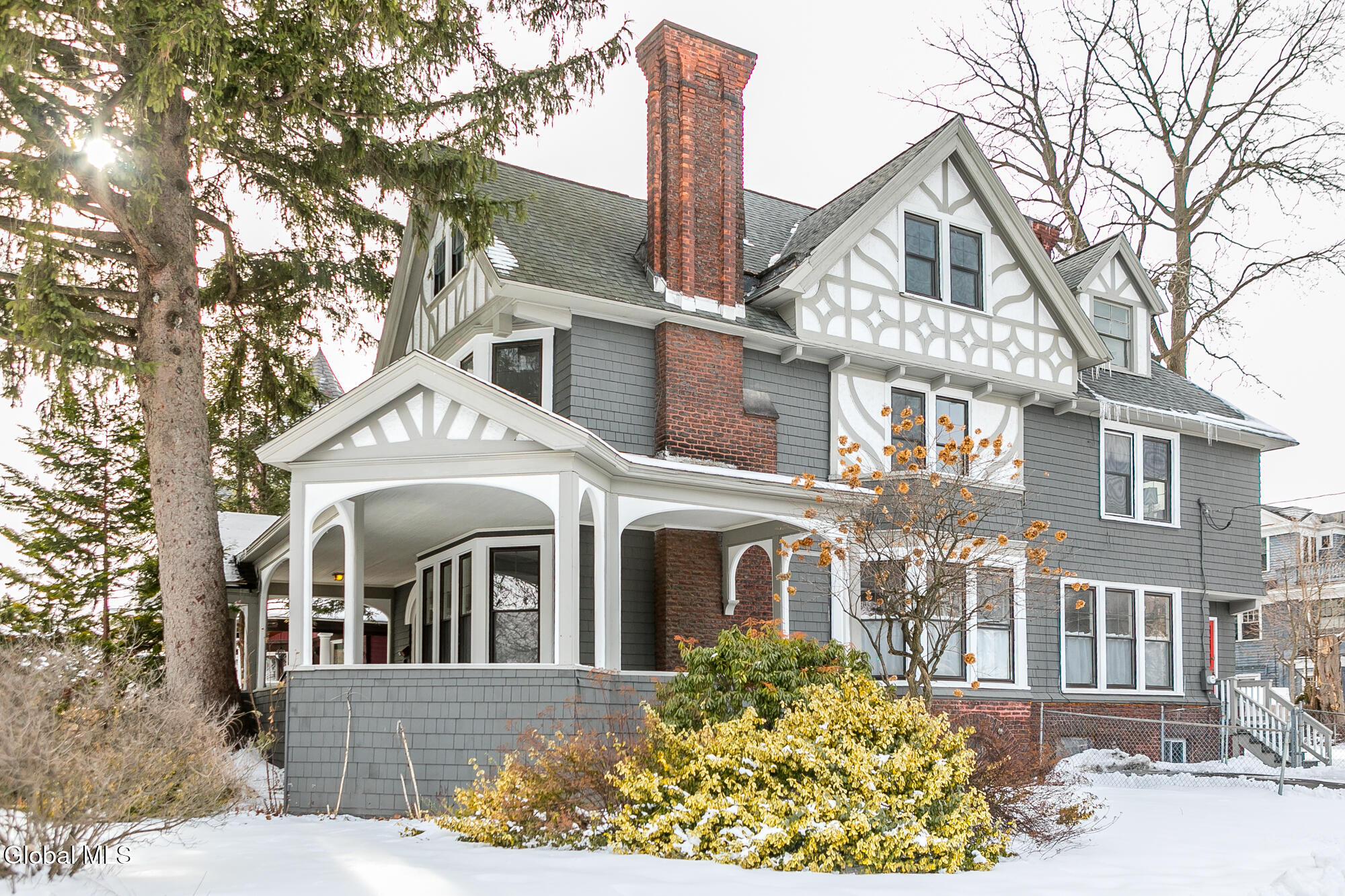 2 South Pine Avenue Albany, NY 12208 - Photo 1 of 36 Exterior