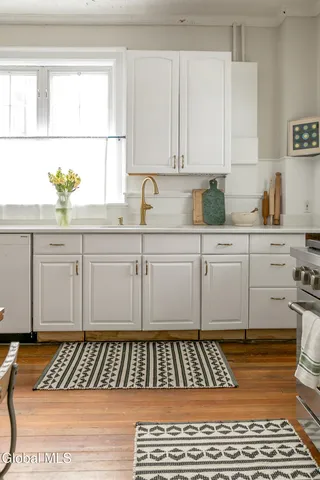 $589,000 | 2 South Pine Avenue, Albany, NY 12208