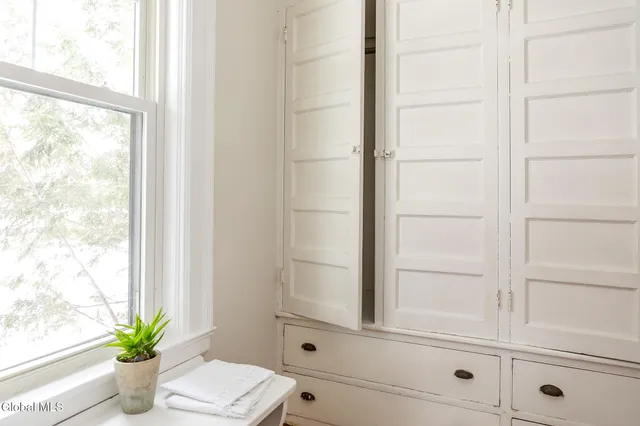 $589,000 | 2 South Pine Avenue, Albany, NY 12208