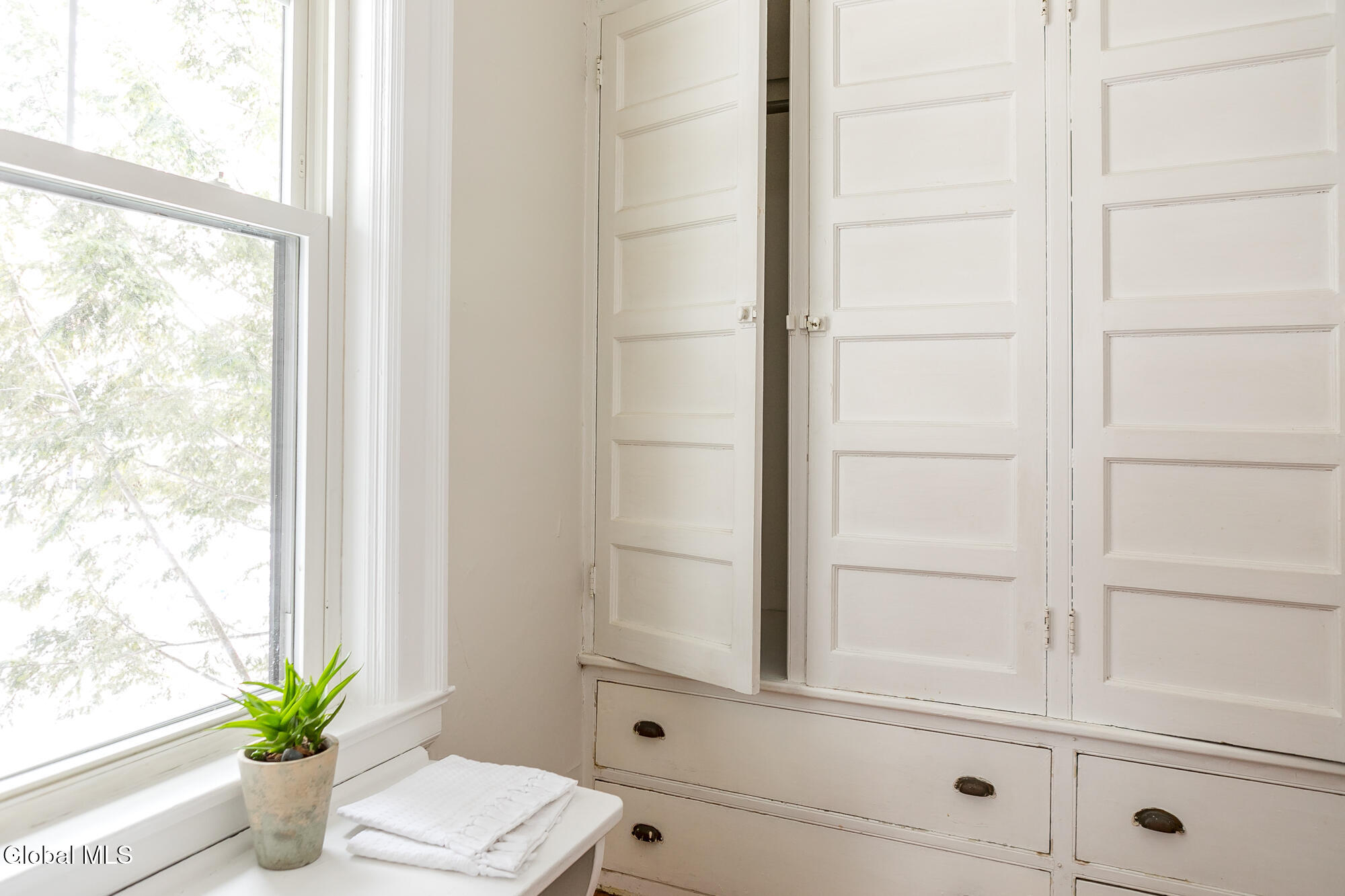 2 South Pine Avenue Albany, NY 12208 - Photo 21 of 36 PineAvenue-22