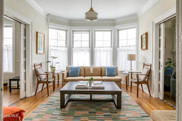 $589,000 | 2 South Pine Avenue, Albany, NY 12208