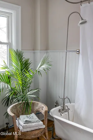 $589,000 | 2 South Pine Avenue, Albany, NY 12208