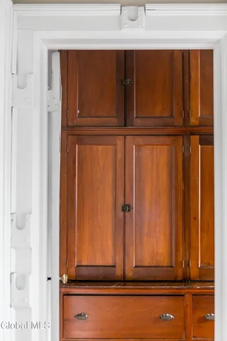 $589,000 | 2 South Pine Avenue, Albany, NY 12208