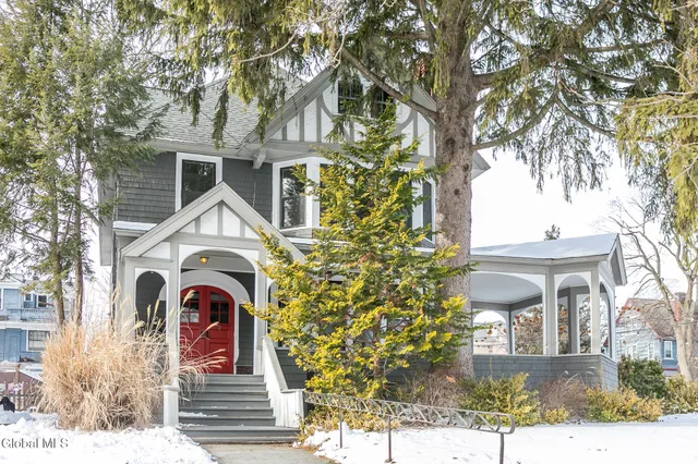 $589,000 | 2 South Pine Avenue, Albany, NY 12208