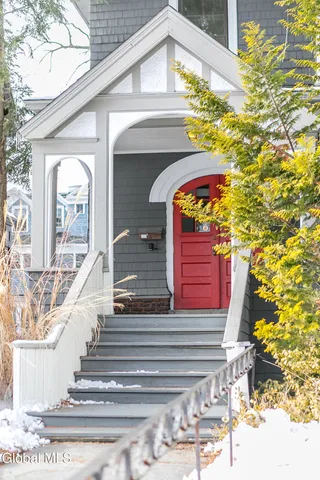 $589,000 | 2 South Pine Avenue, Albany, NY 12208