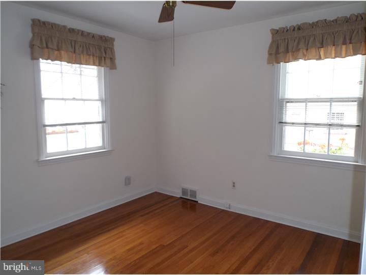 342 Hawarden Road Springfield, PA 19064 - Photo 10 of 25