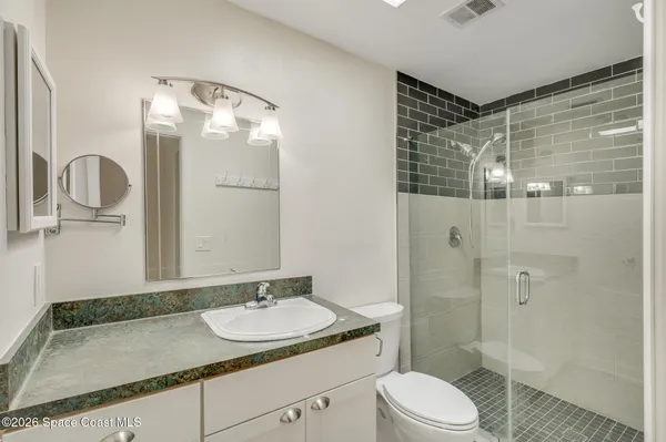 $875,000 | 901 South Palm Avenue, Indialantic, FL 32903