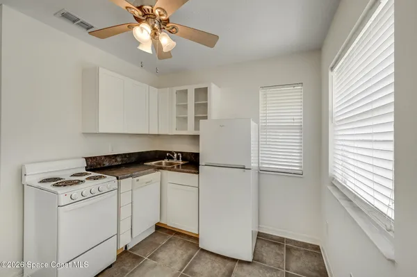 $875,000 | 901 South Palm Avenue, Indialantic, FL 32903