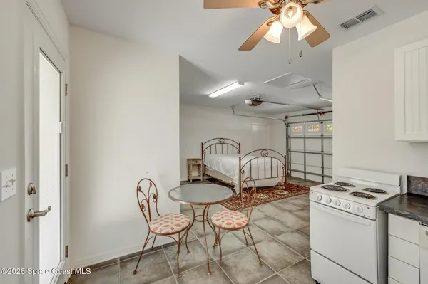 $875,000 | 901 South Palm Avenue, Indialantic, FL 32903