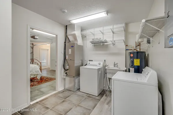 $875,000 | 901 South Palm Avenue, Indialantic, FL 32903