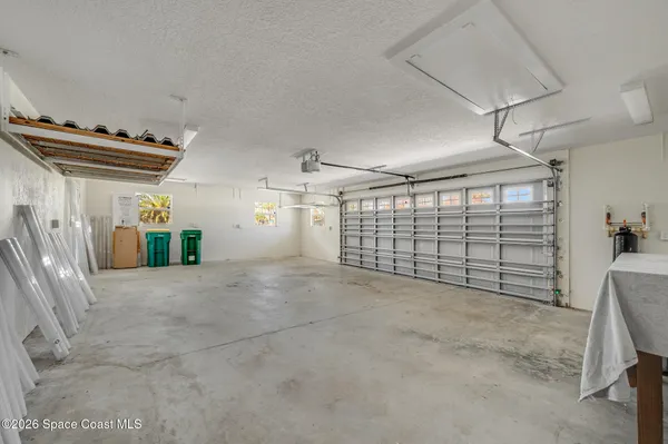 $875,000 | 901 South Palm Avenue, Indialantic, FL 32903