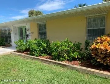 $875,000 | 901 South Palm Avenue, Indialantic, FL 32903