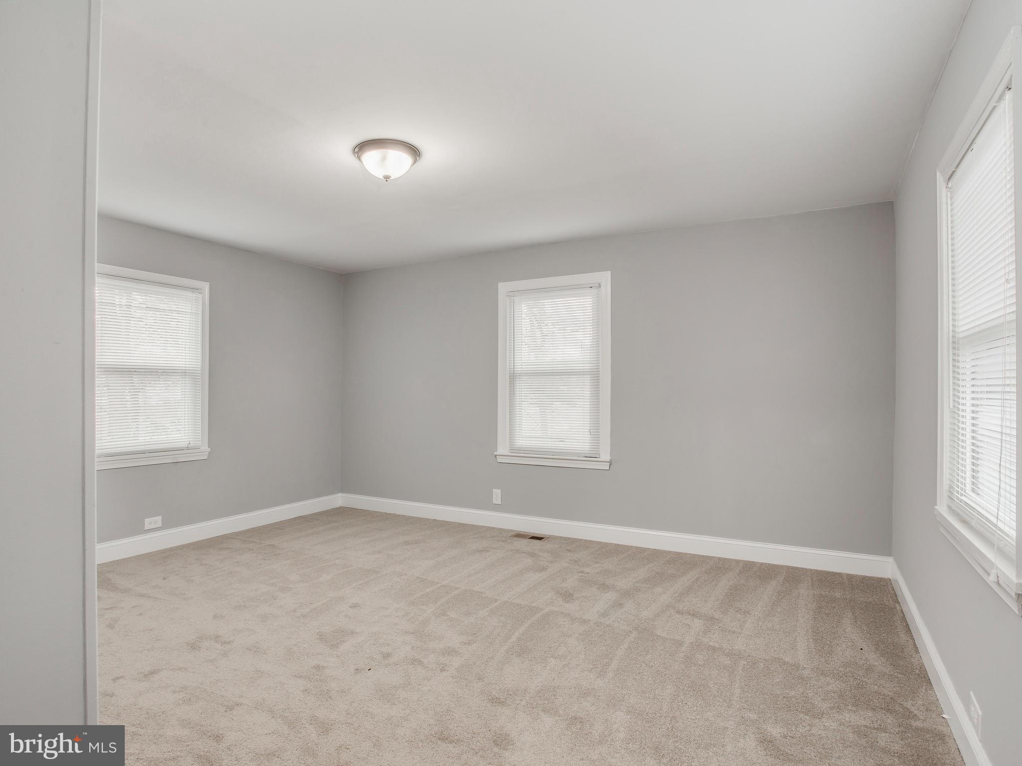 4207 Maple Road Morningside, MD 20746 - Photo 16 of 30 Bedroom (Master) - Main Level