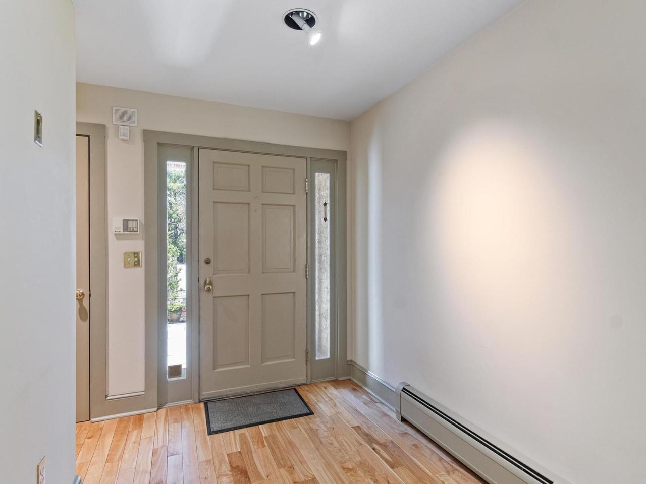 545 South Prospect Street, Unit 10 Burlington, VT 05401 - Photo 15 of 48