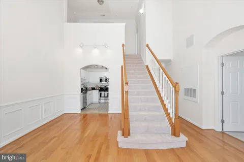 $460,000 | 7 Booth Street, Unit 406, Gaithersburg, MD 20878