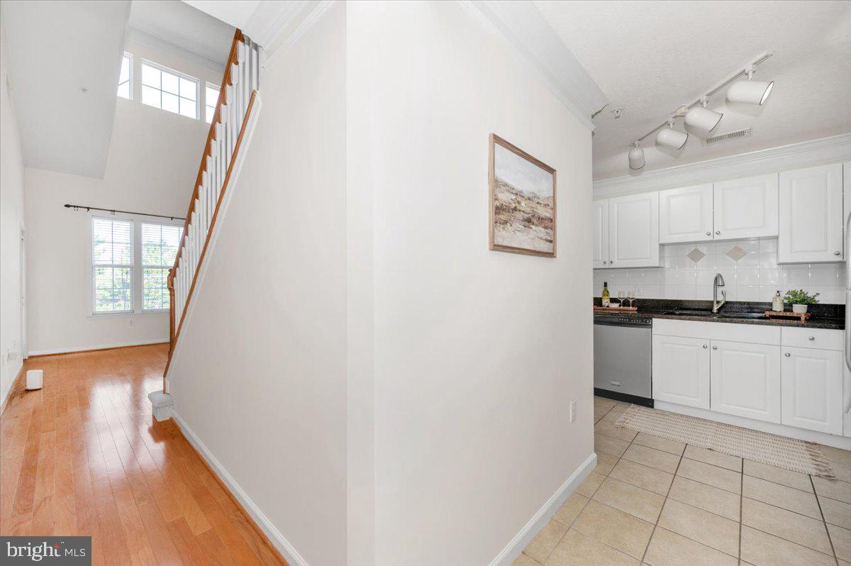 7 Booth Street, Unit 406 Gaithersburg, MD 20878 - Photo 117 of 117 Versatile floorplan