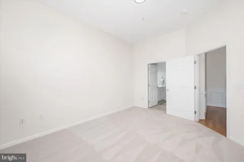$460,000 | 7 Booth Street, Unit 406, Gaithersburg, MD 20878
