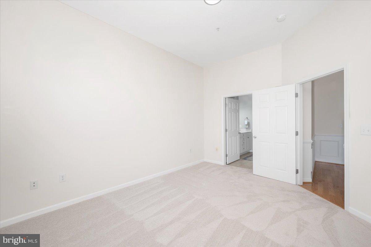 7 Booth Street, Unit 406 Gaithersburg, MD 20878 - Photo 31 of 117 Bedroom 1