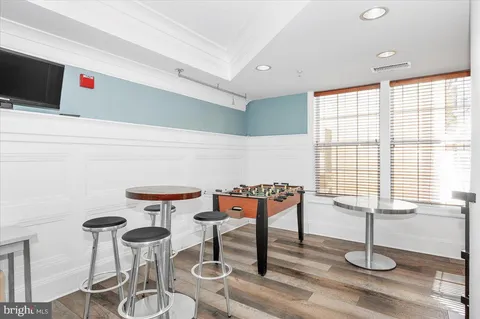$460,000 | 7 Booth Street, Unit 406, Gaithersburg, MD 20878