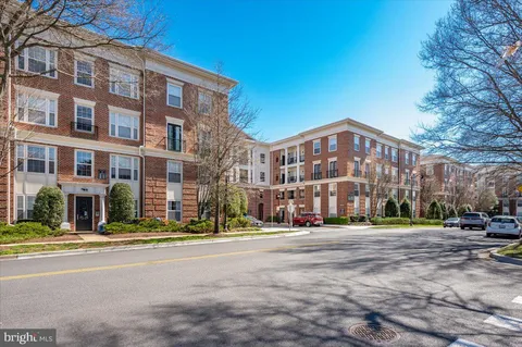 $460,000 | 7 Booth Street, Unit 406, Gaithersburg, MD 20878